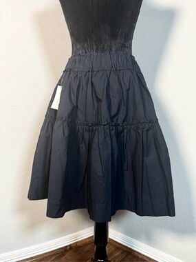 NWT Maeve Anthropologie Full Tiered Skirt in Black Cotton Poplin size M